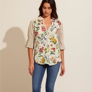 Tiny Anthropologie Effie Wildflower Garden Floral Top Size XS